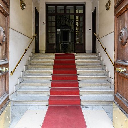 Rainbow Vatican Home Rome Exterior photo
